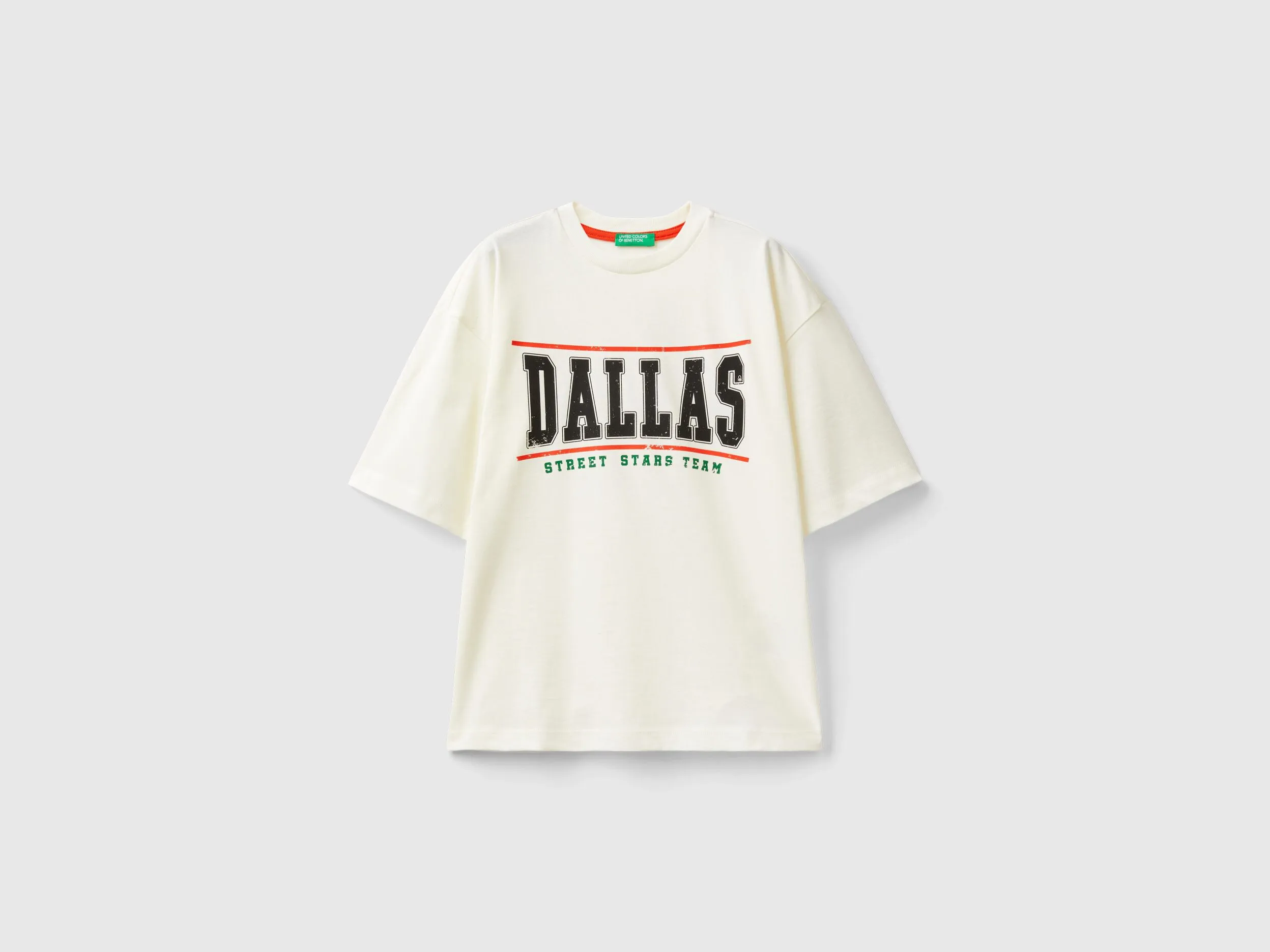 Camiseta de estilo college