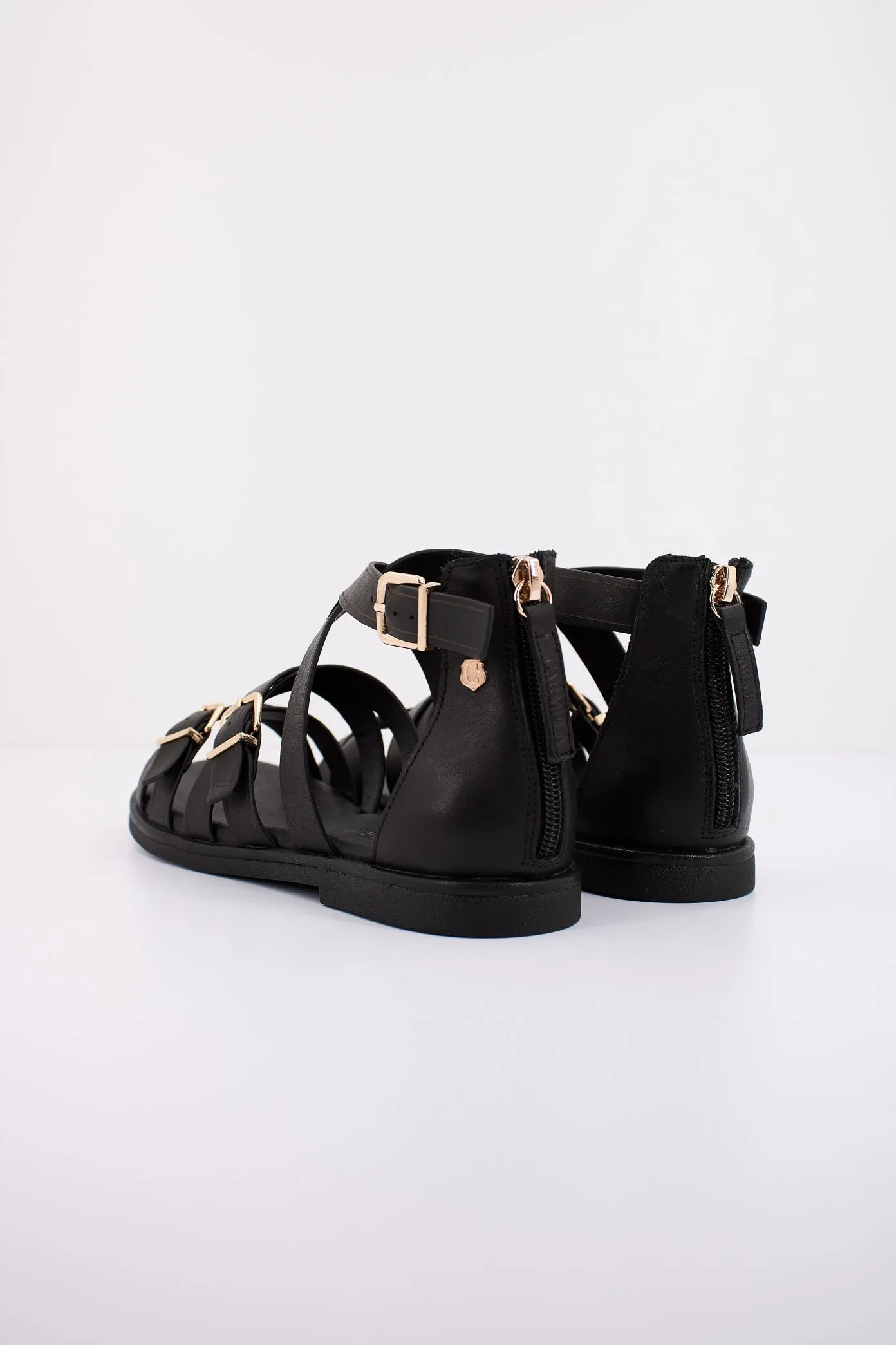 CARMELA 161487c