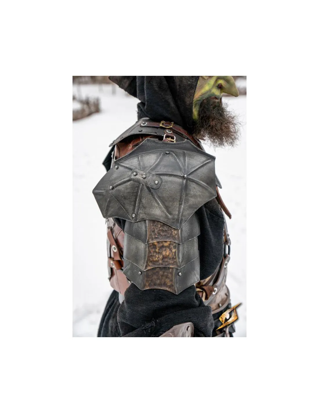 Hombreras del Orco Asaltantes, LARP