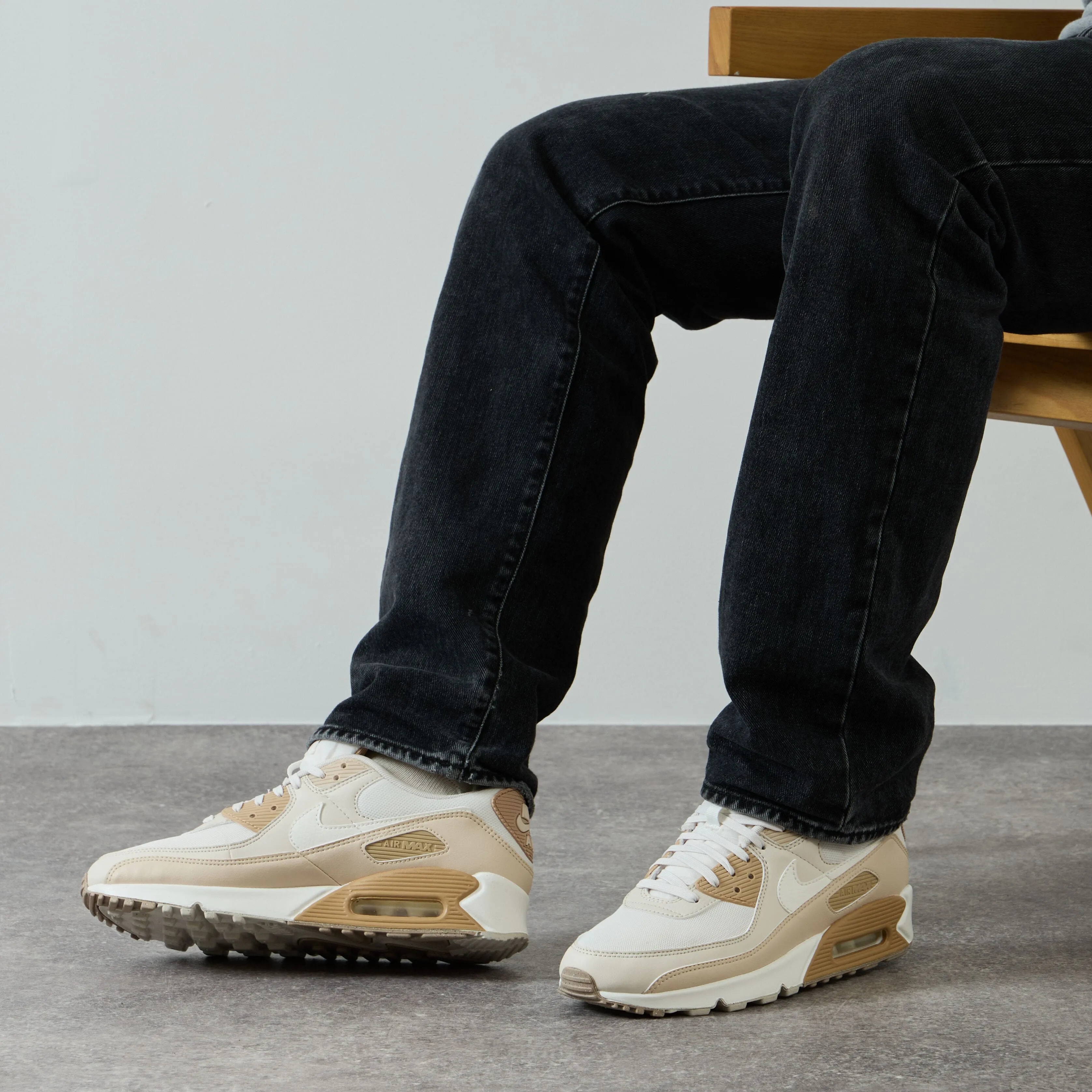 NIKE AIR MAX 90